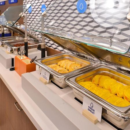Holiday Inn Express - Fall River North מראה חיצוני תמונה